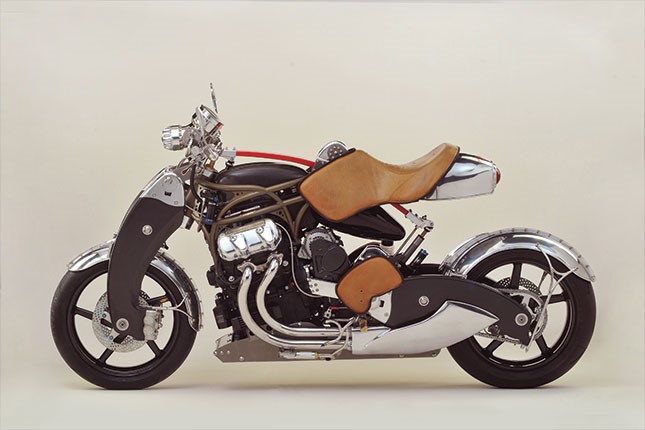 BIENVILLE LEGACY SUPERBIKE, 형식에서의 탈출