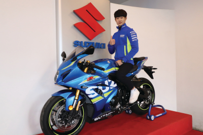 국내 최연소 레이서, 김인욱 선수 GSX-R1000R 공식 후원 국내 최연소 레이서, 김인욱 선수 GSX-R1000R 공식 후원