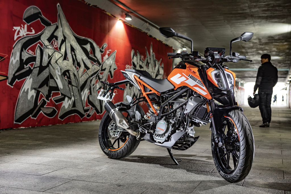 라이더의 잠재력을 깨우다. KTM 125 DUKE