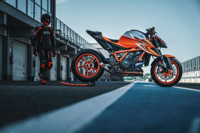 KTM, RC390 판매