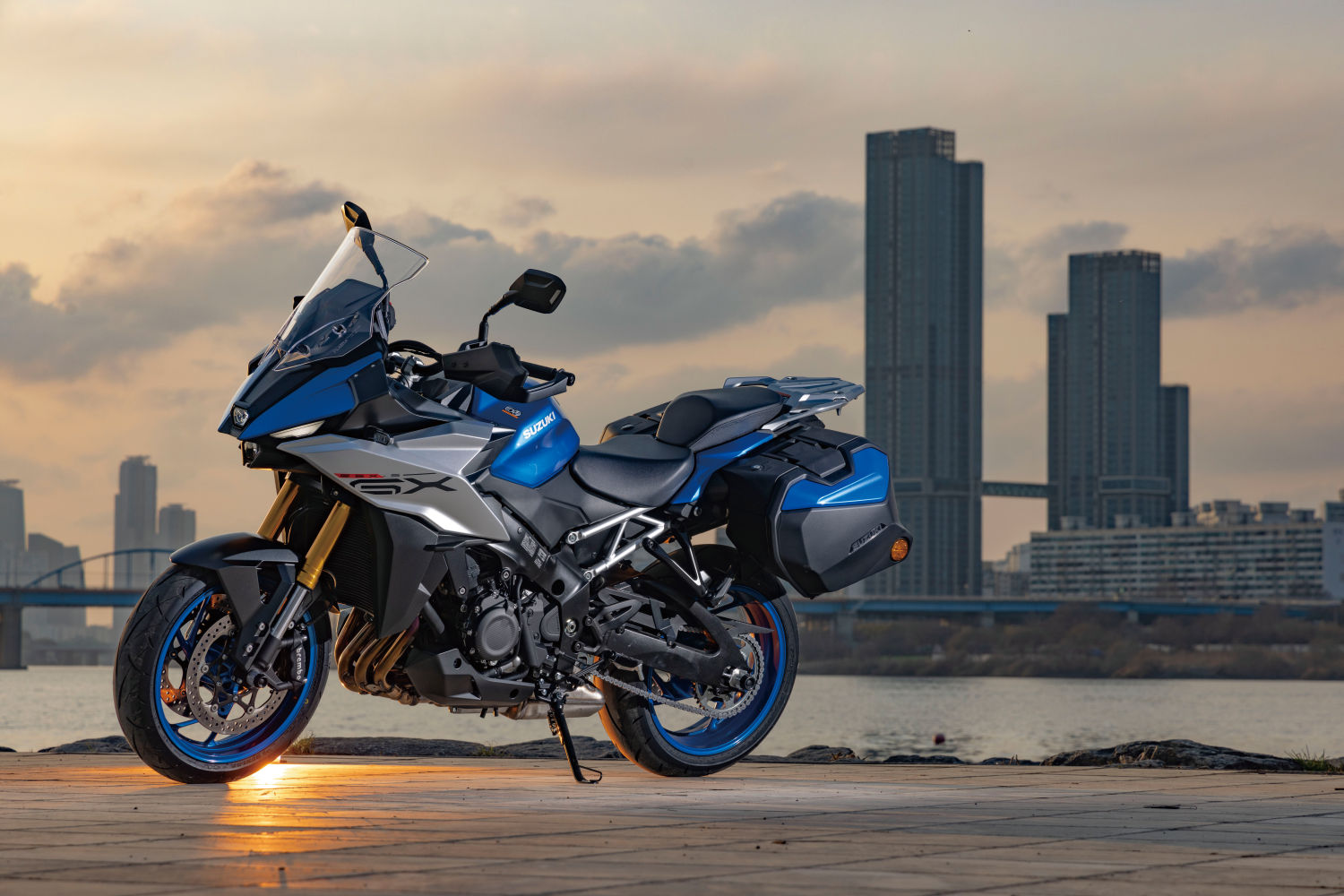 성공이 확정된 투어러, 스즈키 GSX-S1000GX