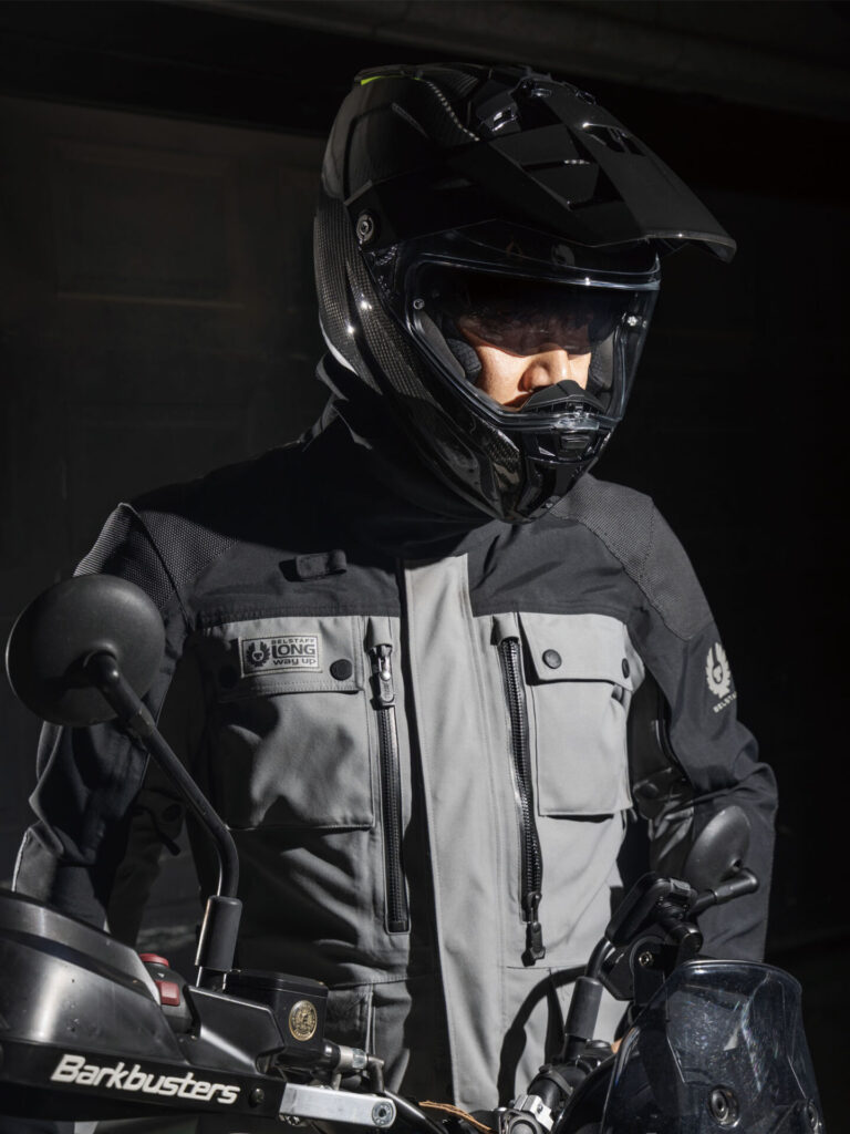 [클로즈업] 삼단 변신 콘셉트의 진화. 카베르그 타나미